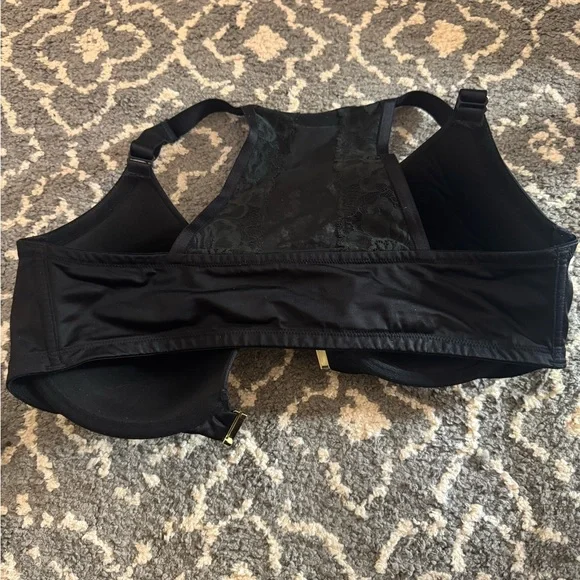 Cacique black racer back front close bra 38D - Picture 6 of 6